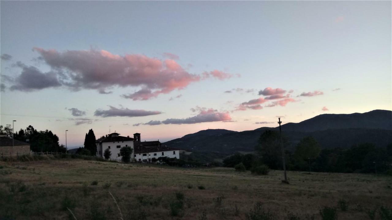 Casa Bartolacci Cozy Apartment Bivigliano Bagian luar foto